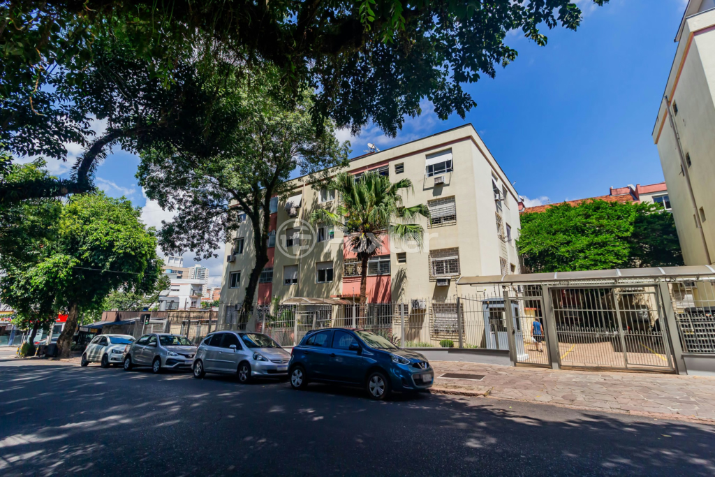 Apartamento à venda com 1 quarto, 38m² - Foto 18