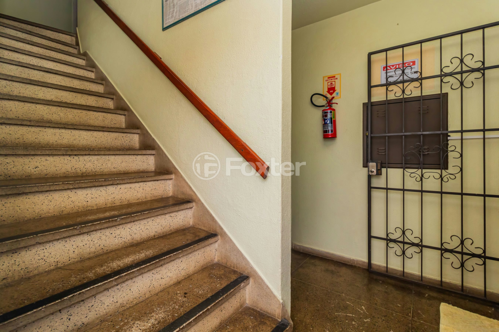 Apartamento à venda com 2 quartos, 55m² - Foto 23