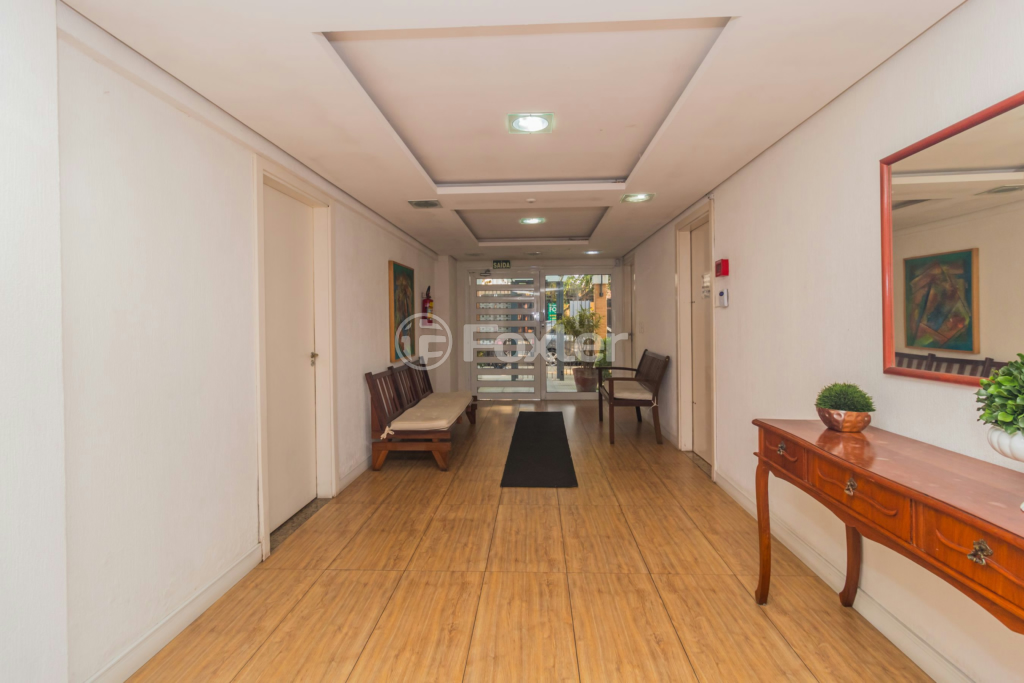 Apartamento à venda com 2 quartos, 68m² - Foto 44