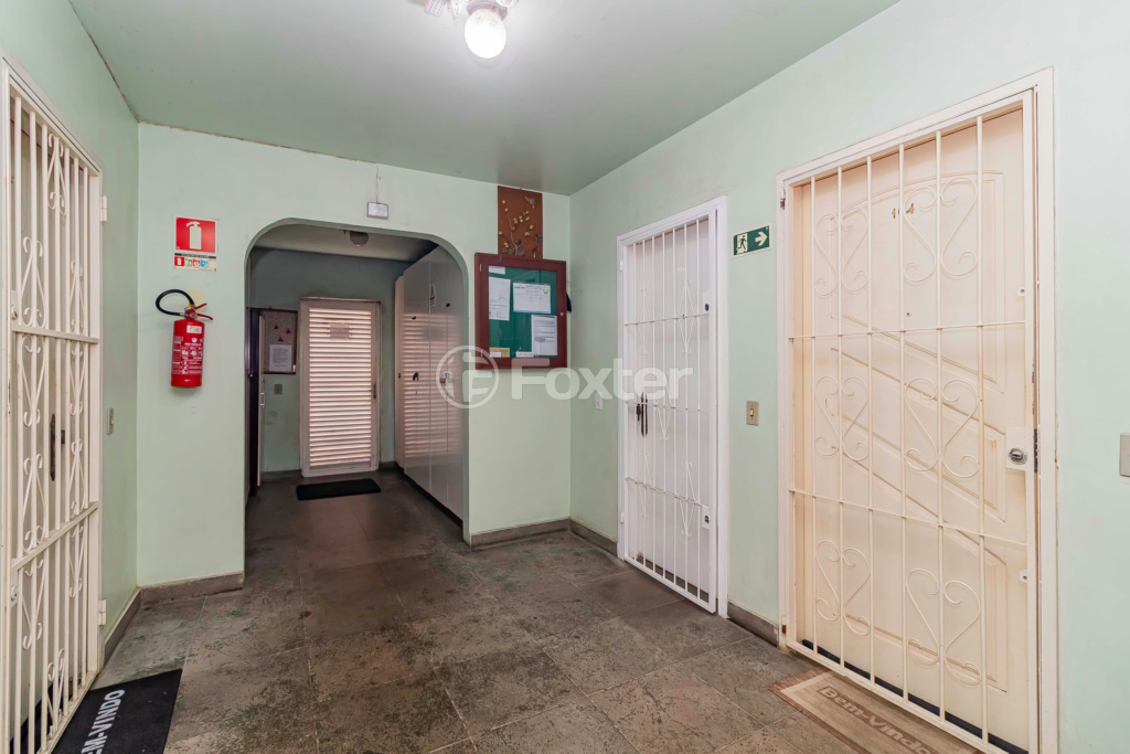 Apartamento à venda com 2 quartos, 60m² - Foto 21