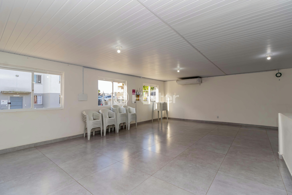 Apartamento à venda com 2 quartos, 40m² - Foto 37