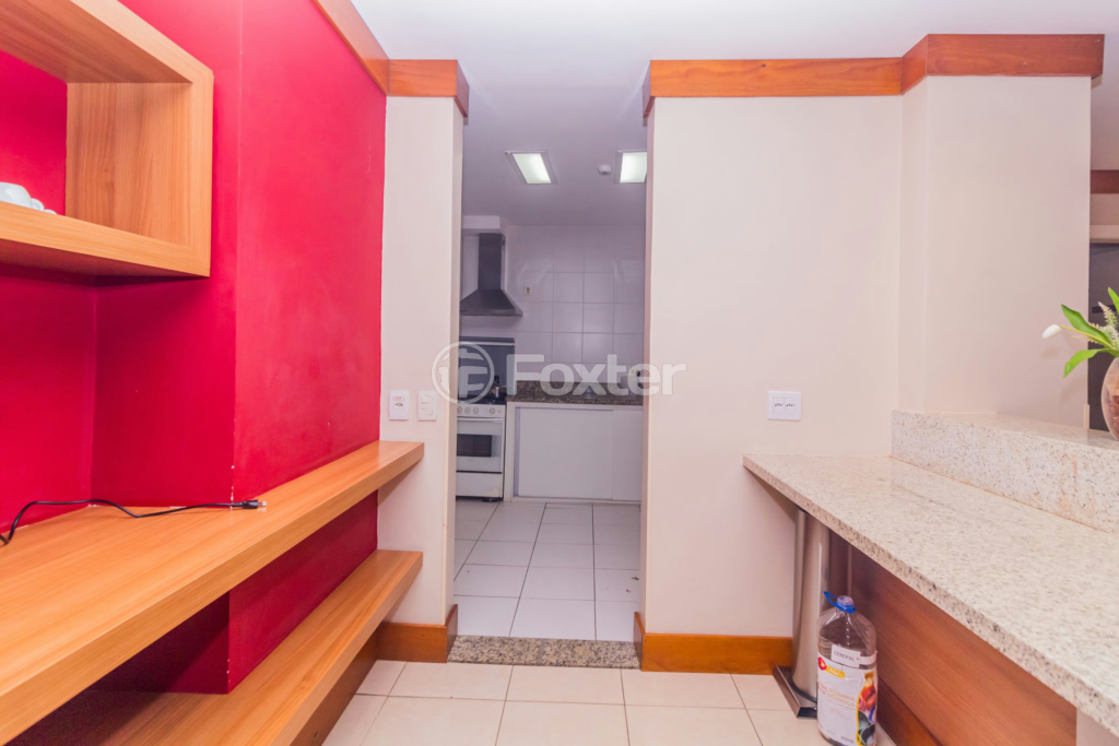 Apartamento à venda com 3 quartos, 84m² - Foto 47