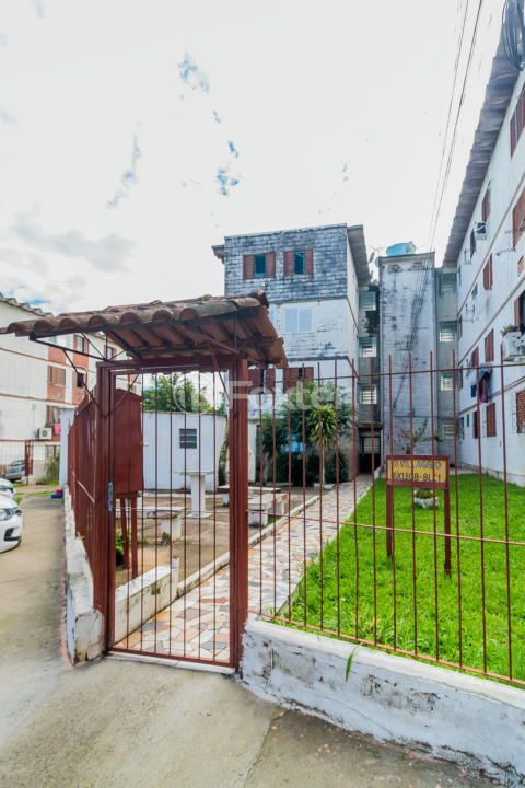 Apartamento à venda com 2 quartos, 43m² - Foto 11