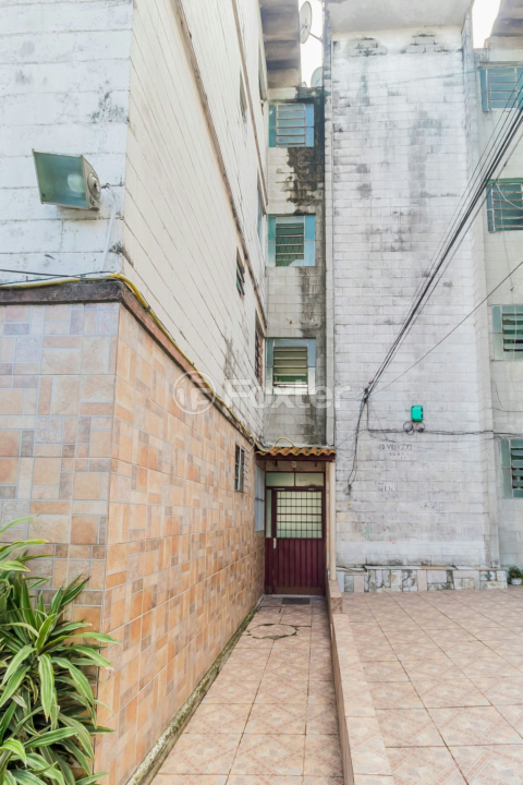 Apartamento à venda com 2 quartos, 43m² - Foto 12