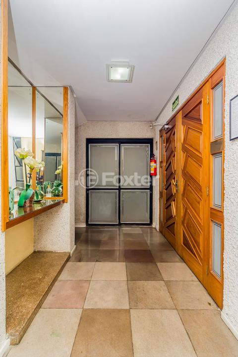 Apartamento à venda com 1 quarto, 44m² - Foto 27