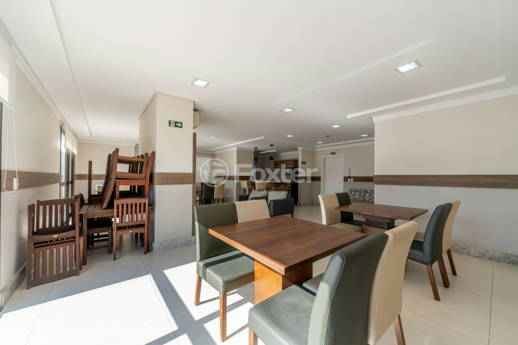 Apartamento à venda com 2 quartos, 70m² - Foto 46
