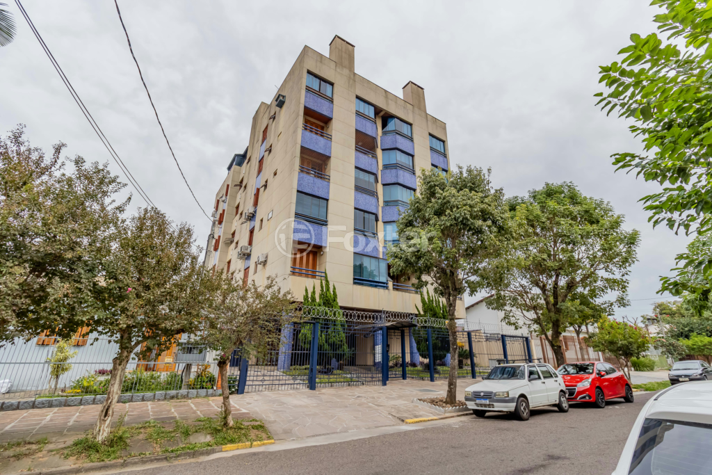 Apartamento à venda com 2 quartos, 67m² - Foto 32