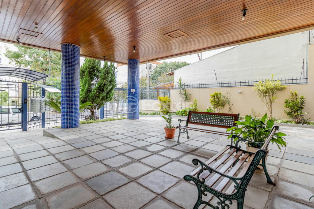 Apartamento à venda com 2 quartos, 67m² - Foto 36