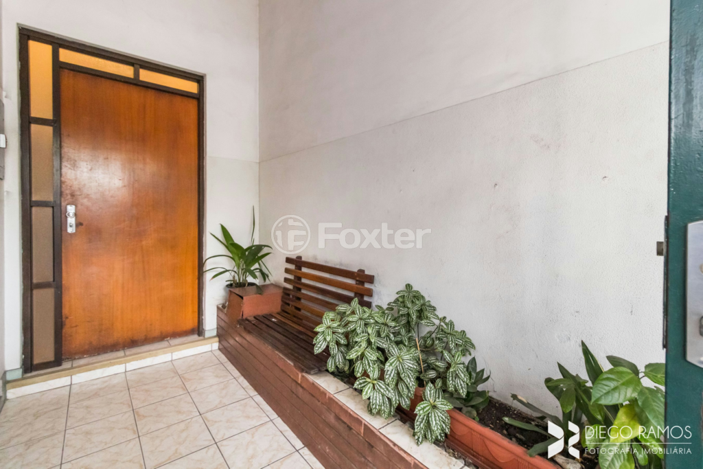 Apartamento à venda com 2 quartos, 75m² - Foto 26