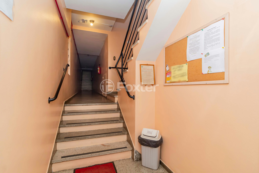 Apartamento à venda com 2 quartos, 67m² - Foto 29