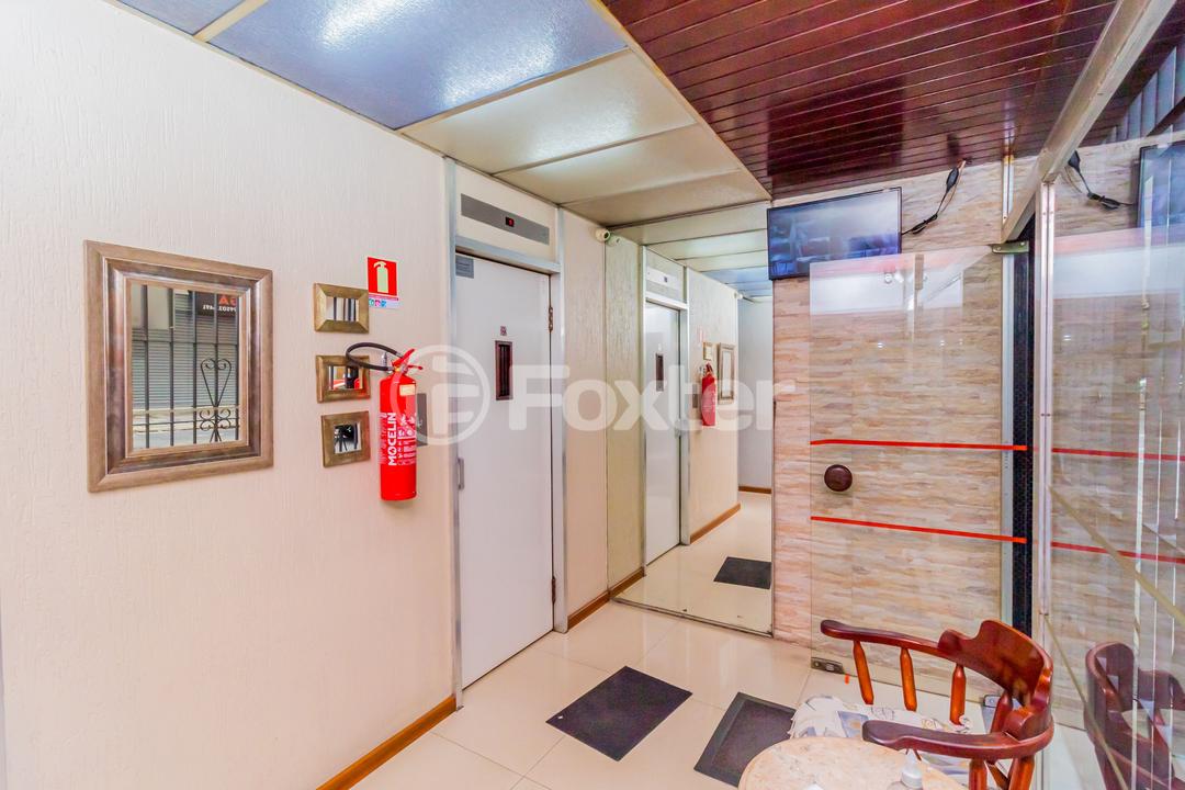 Apartamento à venda com 3 quartos, 168m² - Foto 35