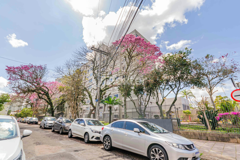 Apartamento à venda com 2 quartos, 55m² - Foto 9