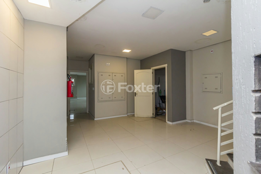 Apartamento à venda com 2 quartos, 63m² - Foto 41