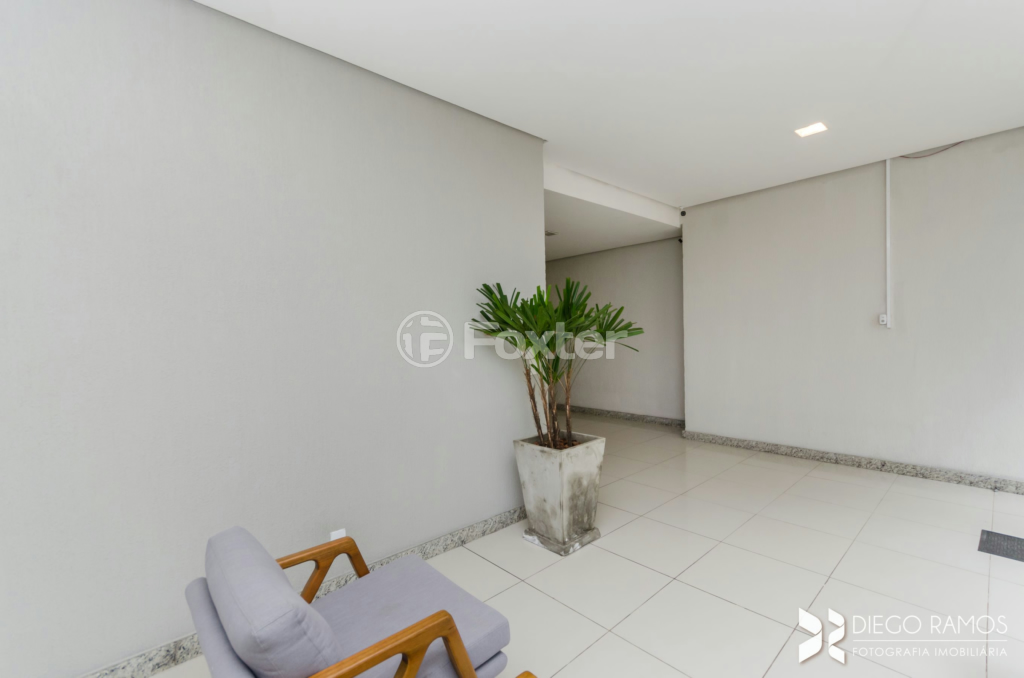 Apartamento à venda com 2 quartos, 79m² - Foto 35