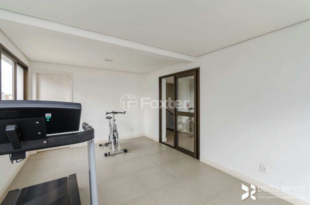 Apartamento à venda com 2 quartos, 79m² - Foto 43