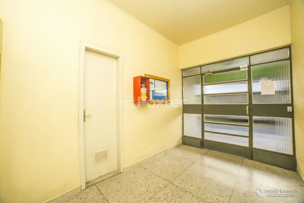 Apartamento à venda com 2 quartos, 68m² - Foto 34