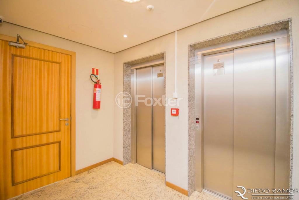 Apartamento à venda com 2 quartos, 131m² - Foto 46