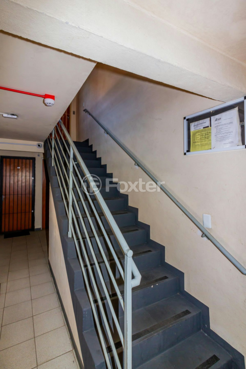 Apartamento à venda com 2 quartos, 37m² - Foto 27