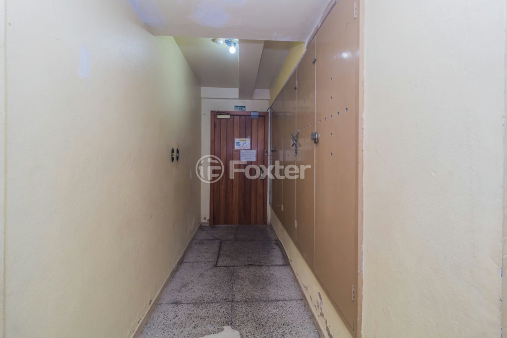 Apartamento à venda com 1 quarto, 42m² - Foto 19