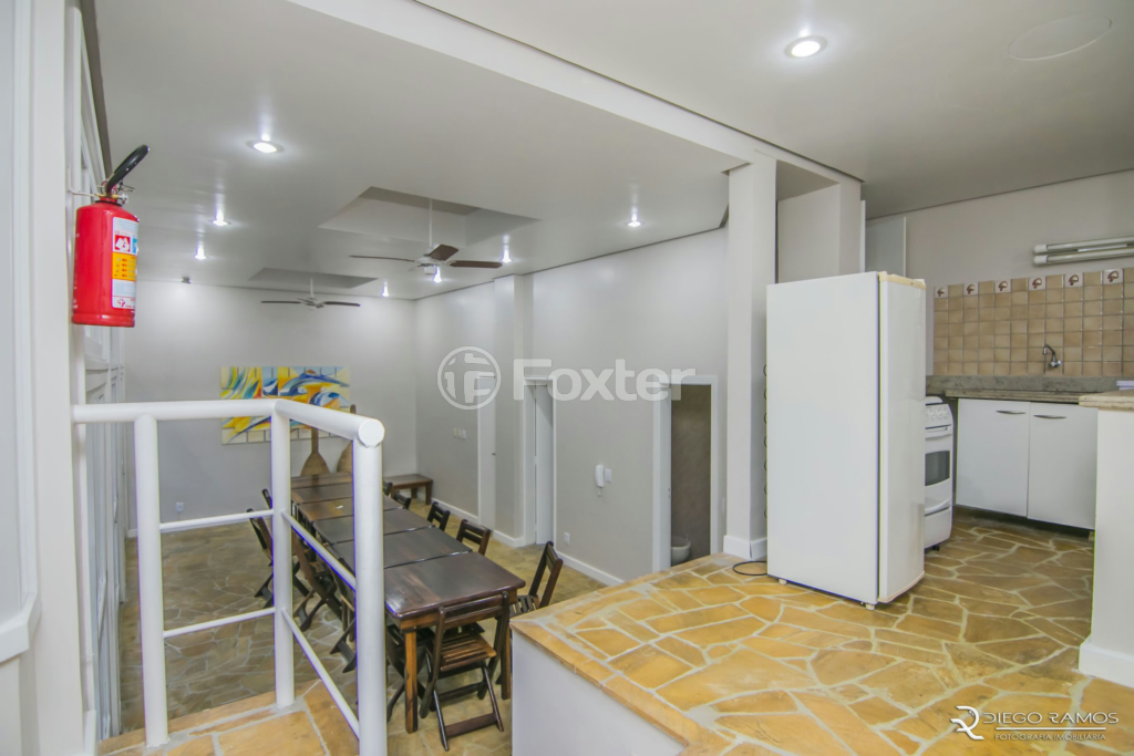 Casa de Condomínio à venda com 3 quartos, 180m² - Foto 40