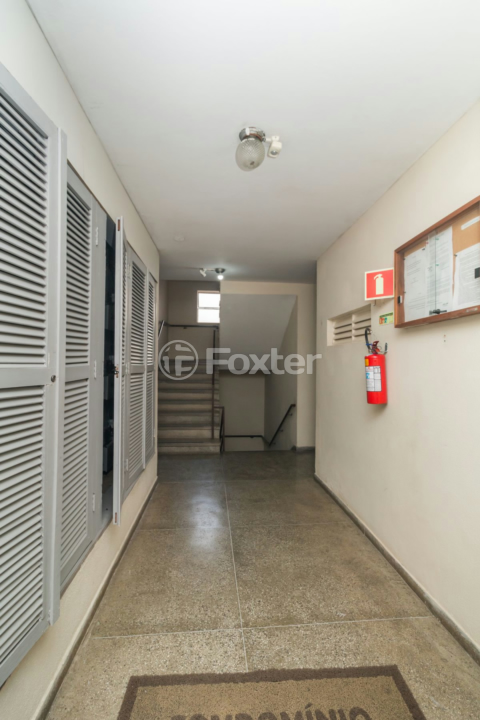 Apartamento à venda com 1 quarto, 39m² - Foto 27