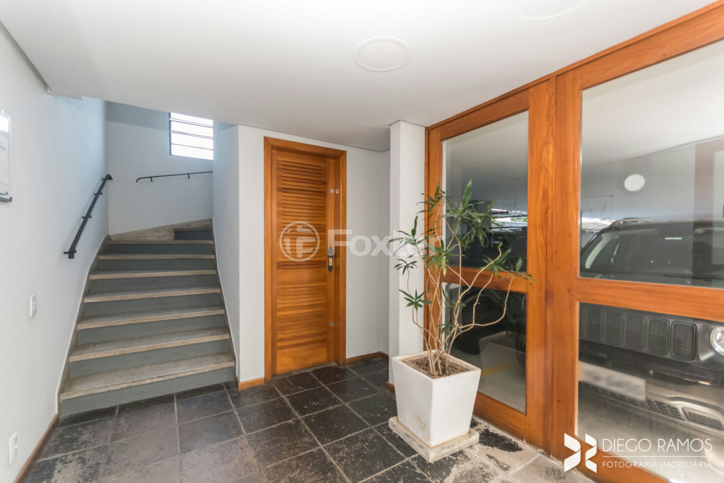 Apartamento à venda com 2 quartos, 72m² - Foto 25