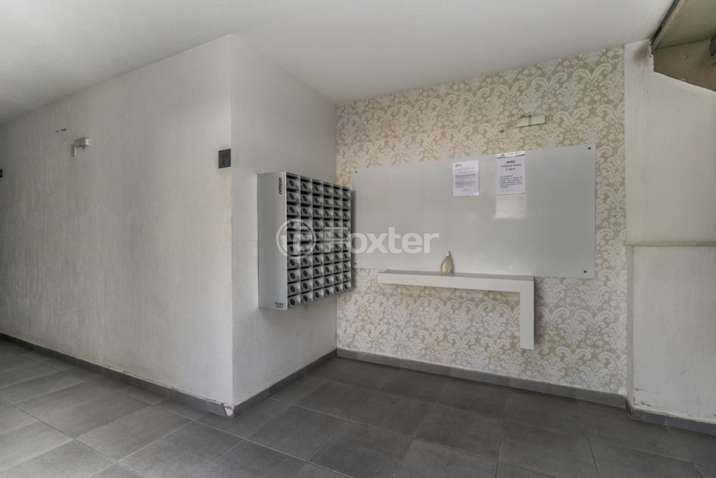 Apartamento à venda com 2 quartos, 40m² - Foto 43