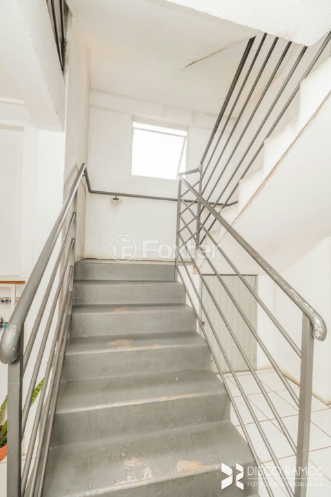 Apartamento à venda com 2 quartos, 40m² - Foto 43