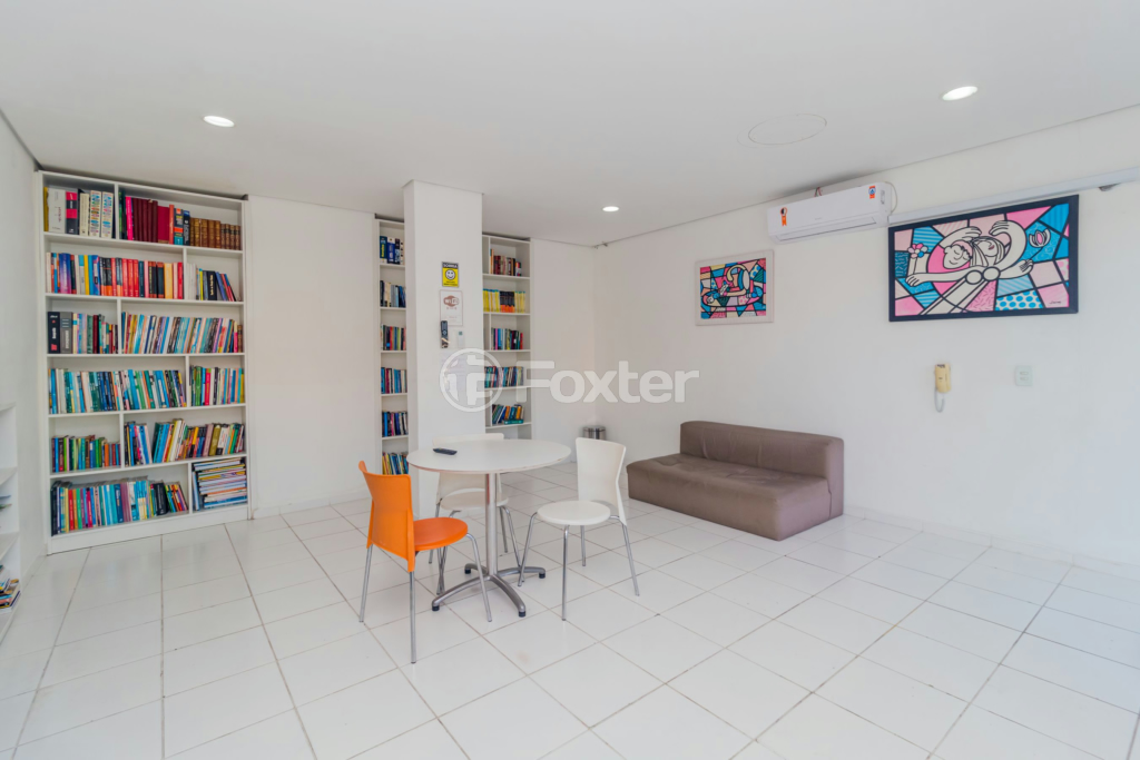 Apartamento à venda com 2 quartos, 55m² - Foto 66