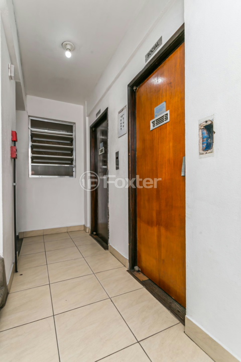 Apartamento à venda com 1 quarto, 33m² - Foto 17