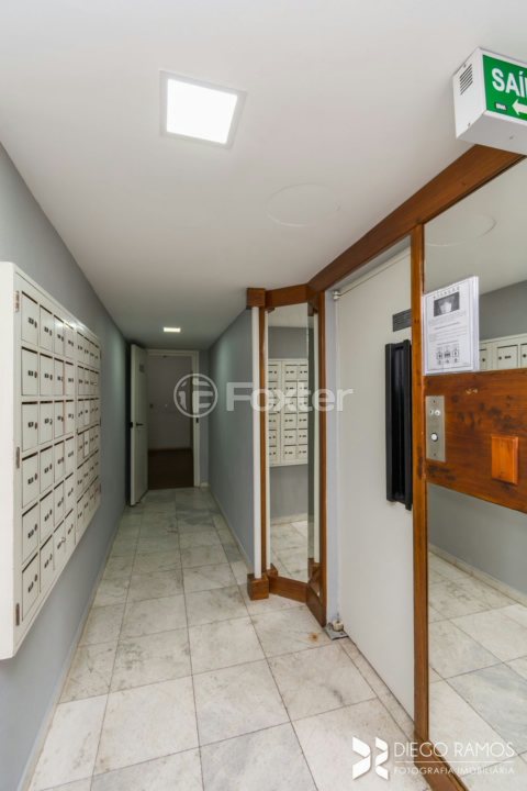 Apartamento à venda com 2 quartos, 61m² - Foto 18