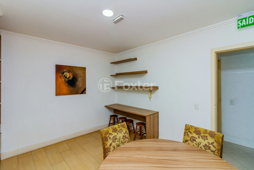 Apartamento à venda com 2 quartos, 64m² - Foto 63