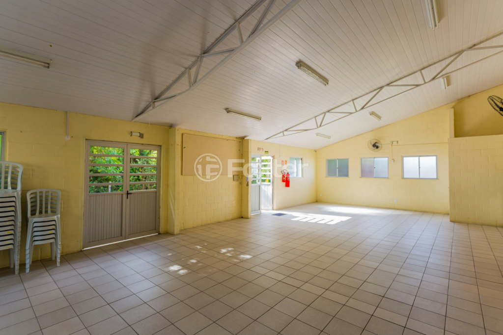 Apartamento à venda com 2 quartos, 39m² - Foto 33