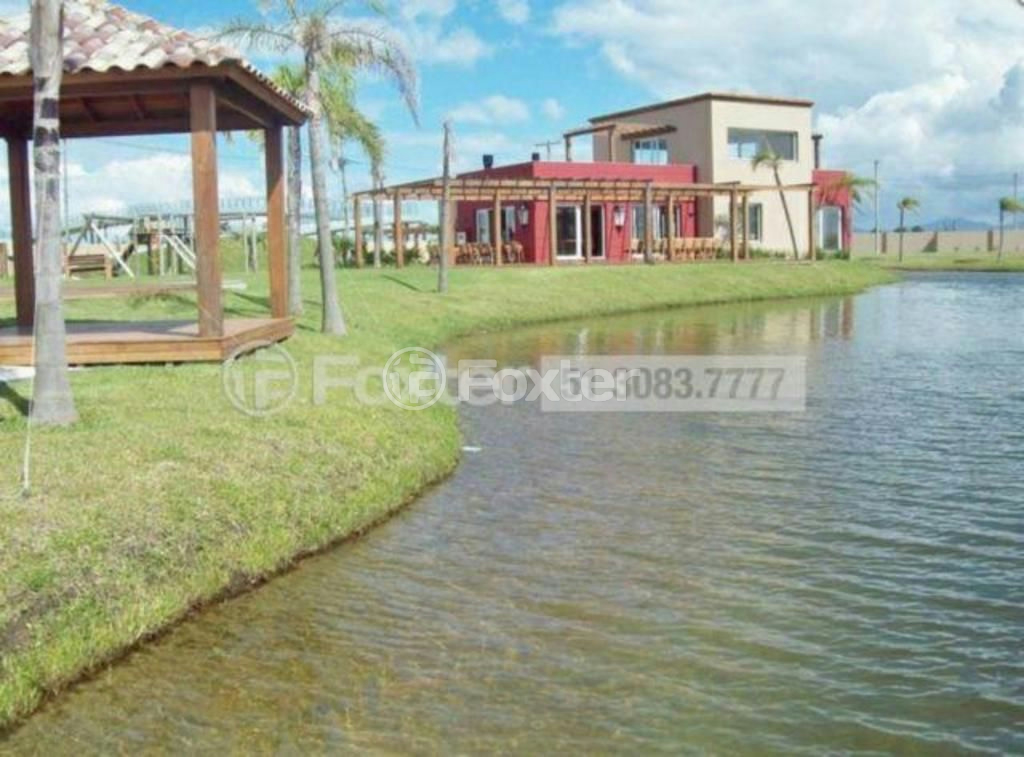 Casa de Condomínio à venda com 4 quartos, 382m² - Foto 35