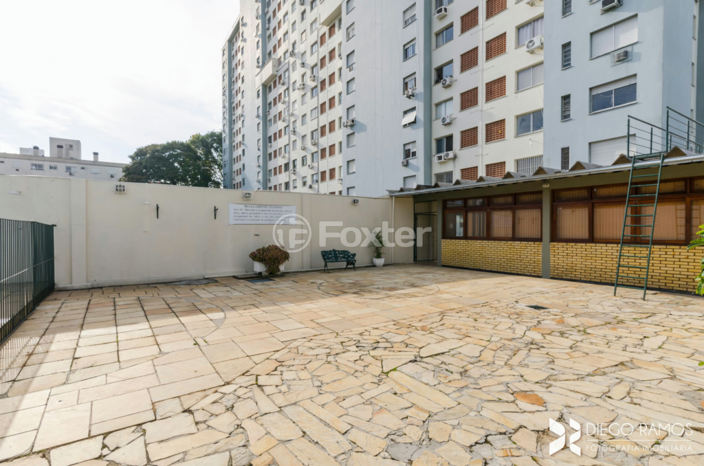 Apartamento à venda com 1 quarto, 44m² - Foto 17