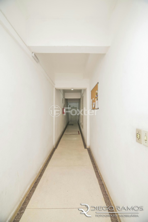 Apartamento à venda com 2 quartos, 62m² - Foto 19