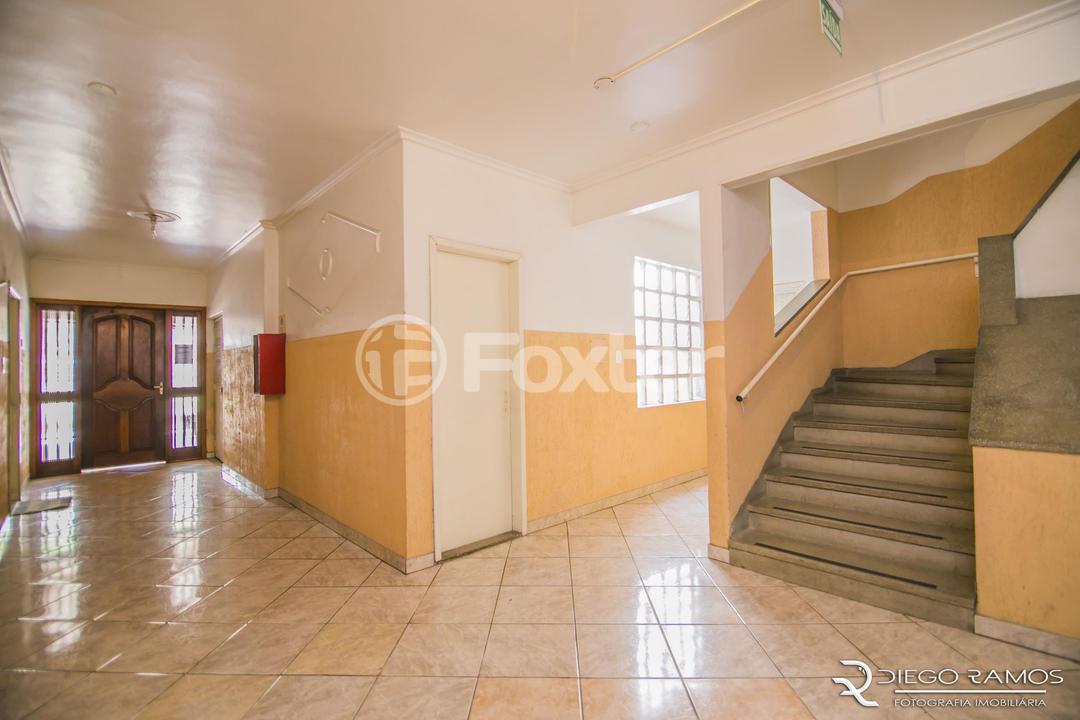 Apartamento à venda com 2 quartos, 61m² - Foto 13