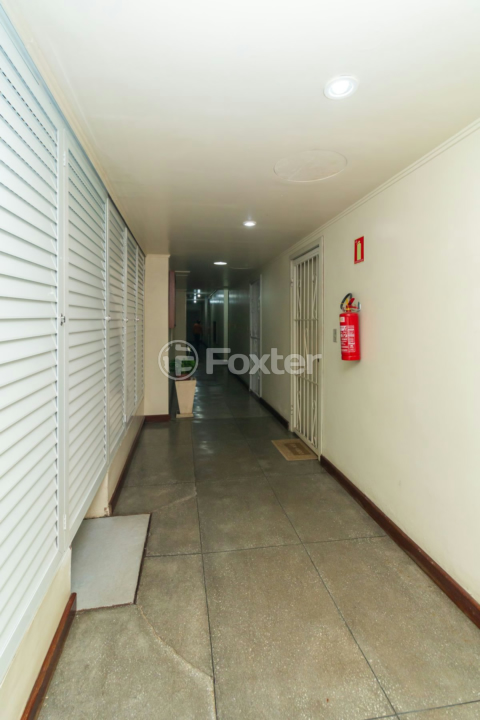 Apartamento à venda com 1 quarto, 41m² - Foto 19