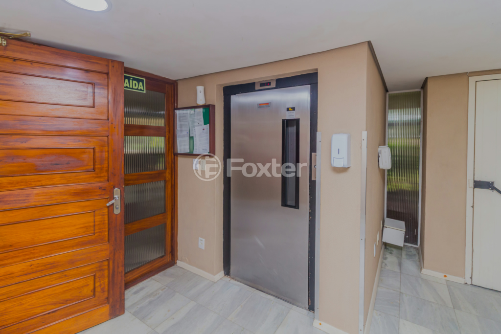 Apartamento à venda com 2 quartos, 70m² - Foto 31