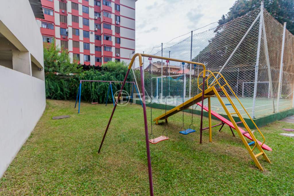 Apartamento à venda com 2 quartos, 70m² - Foto 47