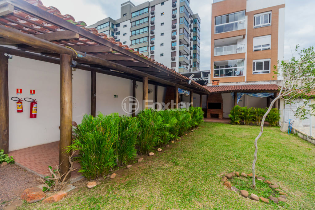 Apartamento à venda com 2 quartos, 70m² - Foto 34