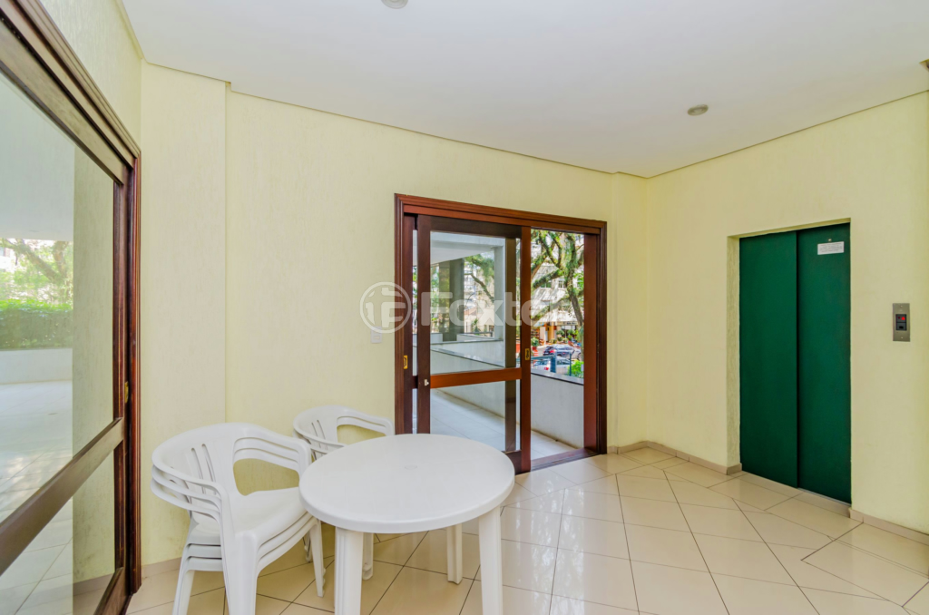 Apartamento à venda com 3 quartos, 137m² - Foto 52