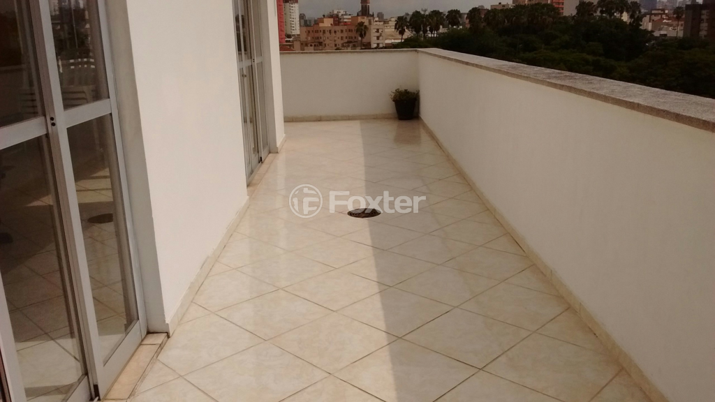 Apartamento à venda com 2 quartos, 70m² - Foto 24