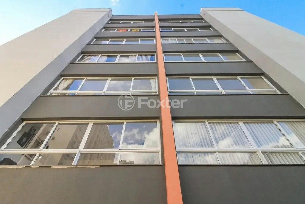 Apartamento à venda com 1 quarto, 50m² - Foto 2