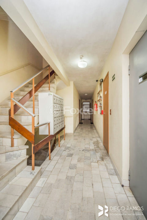 Apartamento à venda com 2 quartos, 67m² - Foto 41