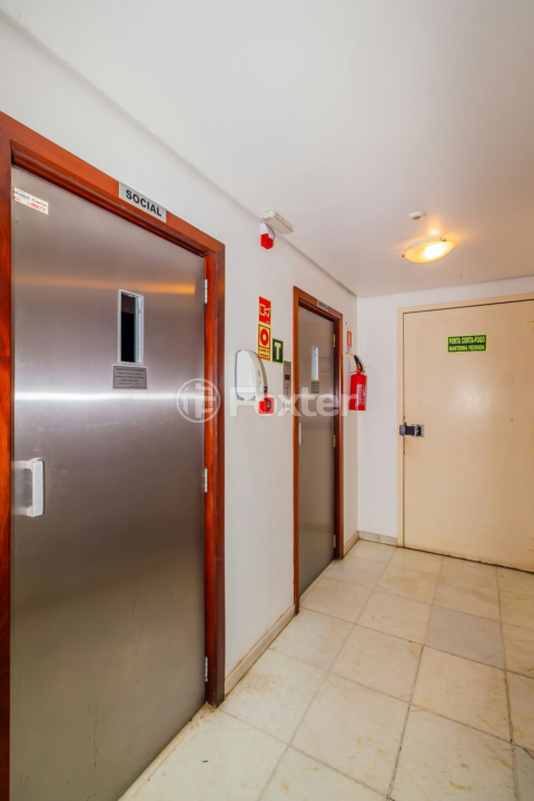 Apartamento à venda com 3 quartos, 201m² - Foto 45