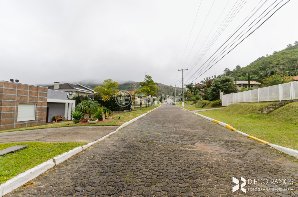 Casa de Condomínio à venda com 3 quartos, 280m² - Foto 89