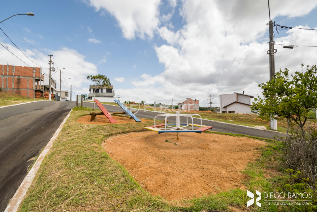 Casa de Condomínio à venda com 3 quartos, 213m² - Foto 36