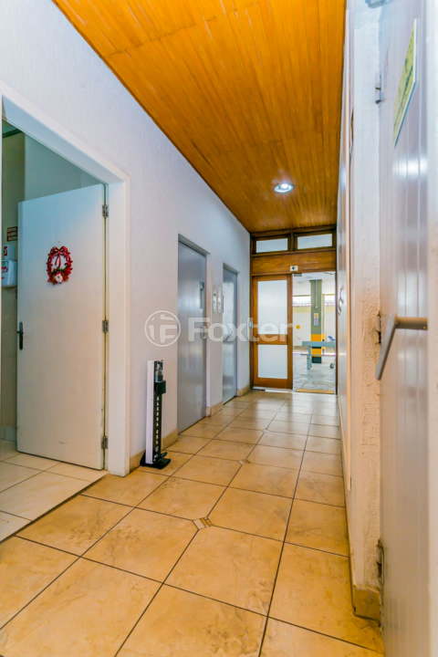 Apartamento à venda com 1 quarto, 36m² - Foto 19