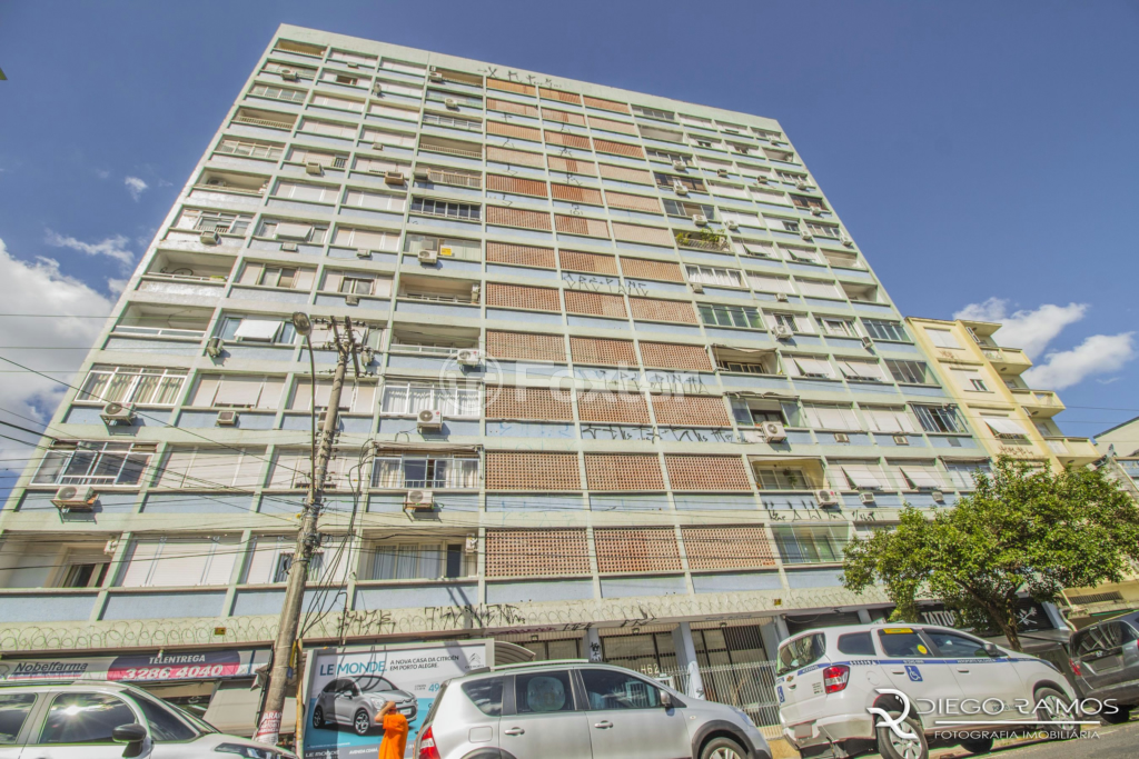 Apartamento à venda com 3 quartos, 97m² - Foto 32